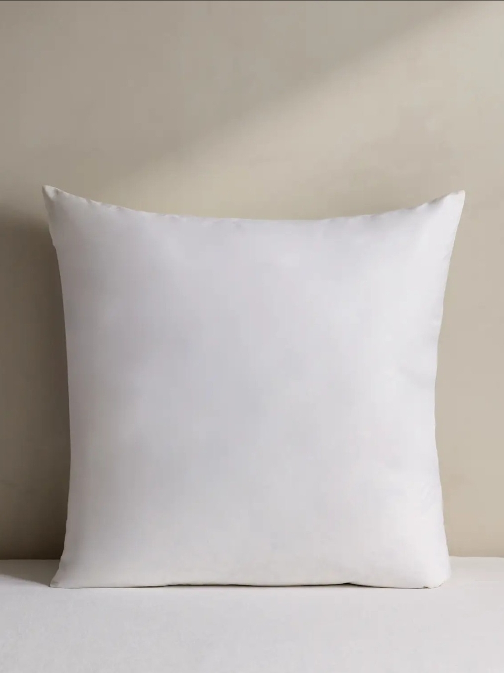 Quince Premium Feather Pillow Insert - Euro 26x26 - NWT! - Picture 5 of 5